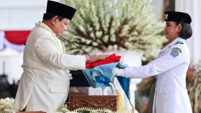 Bianca Alessia Christabella Lantang terpilih sebagai pembawa Baki Paskibra Nasional 2025. [Instagram]